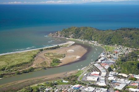 aerial;aerial-photo;aerial-photograph;aerial-photographs;aerial-photography;aerial-photos;aerial-view;aerial-views;aerials;Bay-of-Plenty;coast;coastal;coastline;coastlines;coasts;foreshore;Kohi-Point;Kohi-Point-Walkway;N.I.;N.Z.;New-Zealand;NI;North-Is;North-Island;NZ;ocean;Pacific-Ocean;river;rivers;sea;shore;shoreline;shorelines;shores;tidal;water;Whakatane;Whakatane-Harbour;Whakatane-River