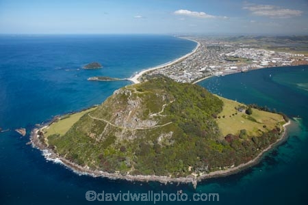 aerial;aerial-photo;aerial-photograph;aerial-photographs;aerial-photography;aerial-photos;aerial-view;aerial-views;aerials;Bay-of-Plenty;coast;coastal;coastline;coastlines;coasts;extinct-volcano;extinct-volcanoes;foreshore;harbor;harbors;harbour;harbours;Mauao;Mount-Maunganui;Mt-Maunganui;Mt.-Maunganui;N.I.;N.Z.;New-Zealand;NI;North-Is;North-Is.;North-Island;NZ;ocean;oceans;Pilot-Bay;sea;shore;shoreline;shorelines;shores;Tauranga;Tauranga-Entrance;Tauranga-Harbor;Tauranga-Harbour;volcanic;volcanic-cone;volcanic-cones;volcano;volcanoes;water