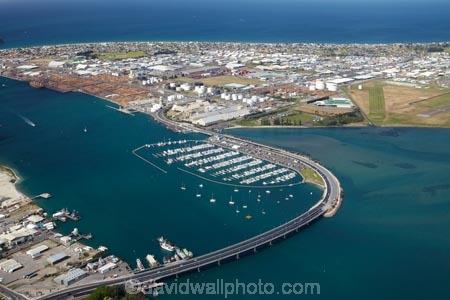 aerial;aerial-photo;aerial-photograph;aerial-photographs;aerial-photography;aerial-photos;aerial-view;aerial-views;aerials;Bay-of-Plenty;boat;boat-harbor;boat-harbors;boat-harbour;boat-harbours;boats;bridge;bridges;coast;coastal;coastline;coastlines;coasts;cruiser;cruisers;curved-bridge;curved-bridges;harbor;harbors;harbour;harbours;launch;launches;marina;marinas;N.I.;N.Z.;New-Zealand;NI;North-Is;North-Is.;North-Island;NZ;ocean;oceans;Port-of-Tauranga;road-bridge;road-bridges;sea;shore;shoreline;shorelines;shores;Tauranga;Tauranga-Airport;Tauranga-Bridge;Tauranga-Bridge-Marina;Tauranga-Harbor;Tauranga-Harbour;traffic-bridge;traffic-bridges;yacht;yachts
