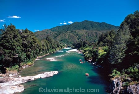 adventure;raft;rafts;wet;adventure-sports;boat;boats;descend;descending;hazard;hazardous;outdoor;outdoors;outside;rivers;tourist;tourists;tourism;tourism-market;adventure-tourism;rafting;buller-river;buller-dsitrict;neslon-region;murchison;scenic;south-island;new-zealand