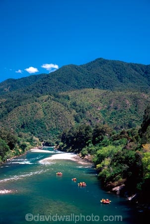 adventure;raft;rafts;wet;adventure-sports;boat;boats;descend;descending;hazard;hazardous;outdoor;outdoors;outside;rivers;tourist;tourists;tourism;tourism-market;adventure-tourism;rafting;buller-river;buller-dsitrict;neslon-region;murchison;scenic;south-island;new-zealand