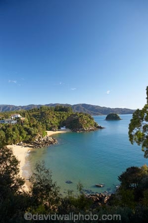 beach;beaches;Breaker-Bay;calm;coast;coastal;coastline;Honeymoon-Bay;idyllic;Kaiteriteri;N.Z.;Nelson-Region;New-Zealand;Ngaio-Is;Ngaio-Is.;Ngaio-Island;NZ;ocean;oceans;S.I.;sand;sandy;sea;seas;serene;shore;shoreline;SI;South-Is.;South-Island;Tasman-Bay