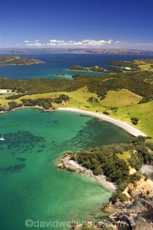 aerial;aerials;bay;bay-of-islands;bays;beach;beaches;beautiful;boat;boats;coast;coastal;coastline;cruise;cruising;holiday;holidaying;holidays;idyllic;island;launch;launches;natural;nature;new-zealand;north-is.;north-island;north-islands;northland;ocean;paradise;russell;sand;scenic;sea;shore;shoreline;sub-tropical;sub_tropical;tourism;tourist;tourist-boat;tourists;travel;traveler;traveling;traveller;travelling;Urupukapuka-bay;urupukapuka-island;vacation;vacationers;vacationing;vacations;water;waterside