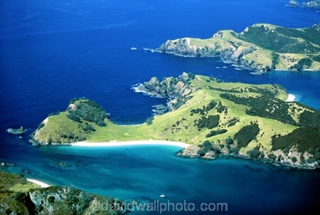 aerials;beach;beaches;coast;island;ocean;sand;sea;water