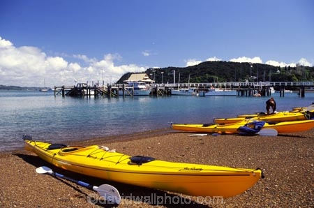 beach;beached;beaches;boat;boats;color;colour;harbor;harbour;kayak;kayaking;kayaks;paddle;shore;shoreline;water;yellow