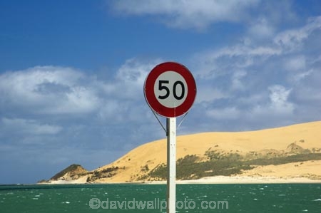 50;50-kmh;dune;dunes;harbor;harbors;harbour;harbours;hokianga;Hokianga-Harbour;new-zealand;north-is.;north-island;Northland;opononi;road-sign;road-signs;sand-dune;Sand-Dunes;sand_dune;sand_dunes;sign;signs;speed-limit;speed-sign;speed-signs;te-pouahi