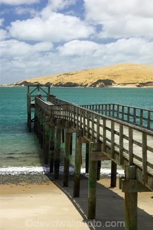 dune;dunes;harbor;harbors;harbour;harbours;hokianga;Hokianga-Harbour;jetties;jetty;new-zealand;north-is.;north-island;Northland;Omapere;pier;piers;sand-dune;Sand-Dunes;sand_dune;sand_dunes;te-pouahi;waterside;wharf;wharfes;wharves