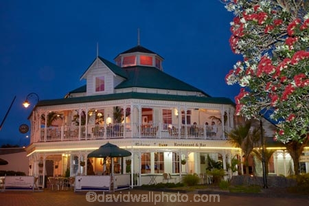 ale-house;ale-houses;bar;bars;cafe;cafes;coffee-shop;coffee-shops;coffeeshop;coffeeshops;cuisine;dine;diners;dining;dusk;eat;eating;evening;flower;flowers;food;free-house;free-houses;hotel;hotels;metrosideros-excelsa;N.I.;N.Z.;native;native-plant;native-plants;New-Zealand;NI;night;night-time;North-Is;North-Is.;North-Island;Northland;NZ;plant;plants;pohutakawa;pohutakawas;pohutukawa;pohutukawa-flower;pohutukawa-flowers;pohutukawa-tree;pohutukawa-trees;pohutukawas;pub;public-house;public-houses;pubs;restaurant;restaurants;saloon;saloons;summer;Tahuna-Reef-Restaurant-amp;-Bar;Tahuna-Reef-Restaurant-and-Bar;tavern;taverns;Town-Basin;tree;trees;twilight;Whangarei