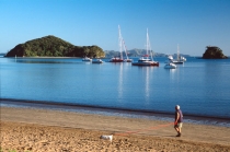 bay;bays;beaches;coast;coastal;coastline;holiday;ocean;oceans;picnic;rock;rocky;sand;sandy;sea;seas;shore;shoreline;surf;swim;swimming;tidal;tide;wave;waves