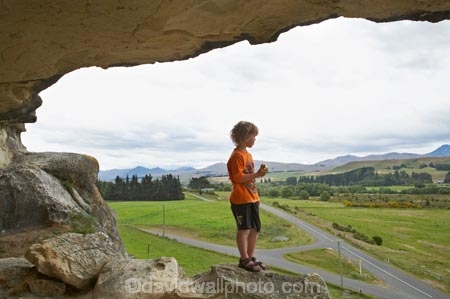 Ancient-maori-art;ancient-rock-drawings;boy;child;children;Duntroon;heritage;historic;Historic-Maori-Art;historic-place;historic-places;historical;Limestone;Maori-Art;Maori-Culture;Maori-rock-art;Maori-Rock-Paintings;N.Z.;New-Zealand;North-Otago;NZ;Otago;rock-art;rock-drawings;rock-paintings;S.I.;SI;small-boy;South-Is.;South-Island;The-Vanished-World-Heritge-Trail;The-Vanished-World-Trail;tradition;traditional;Waitaki-District;Waitaki-Region;Waitaki-Valley