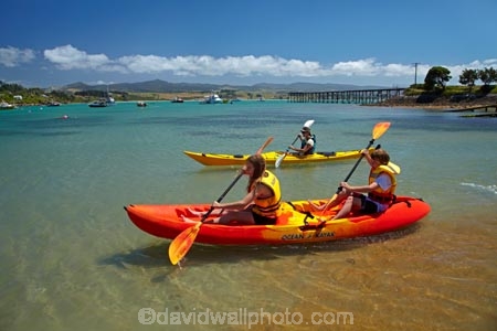 adventure;adventure-tourism;beach;beaches;boat;boats;canoe;canoeing;canoes;coast;coastal;coastline;coastlines;coasts;East-Otago;kayak;kayaker;kayakers;kayaking;kayaks;Moeraki;Moeraki-township;N.Z.;New-Zealand;North-Otago;NZ;ocean;oceans;Otago;paddle;paddler;paddlers;paddling;people;person;S.I.;sea;sea-kayak;sea-kayaker;sea-kayakers;sea-kayaking;sea-kayaks;seas;shore;shoreline;shorelines;shores;SI;South-Is;South-island;tourism;tourist;tourists;vacation;vacations;Waitaki-District;Waitaki-Region;water