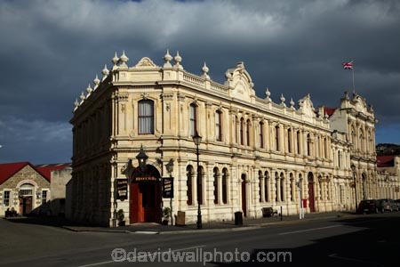 achitectural;ale-house;ale-houses;architecture;bar;bars;building;buildings;colonial;Criterion-Hotel;free-house;free-houses;Harbour-St;Harbour-Street;heritage;heritage-precinct;Historic;historic-building;historic-buildings;historic-precinct;historical;historical-building;historical-buildings;Historical-Criterion-Hotel;historical-precinct;history;hotel;hotels;Lanes-Building;Maudes-Store;Maudes-Store;N.Z.;New-Zealand;North-Otago;NZ;Oamaru;Oamaru,;old;Otago;place;places;pub;public-house;public-houses;pubs;S.I.;saloon;saloons;SI;South-Is;South-Is.;South-Island;Sth-Is;tavern;taverns;tradition;traditional;Tyne-St;Tyne-Street;waitaki;Waitaki-District;Waitaki-Region