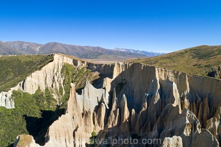 aerial;Aerial-drone;Aerial-drones;aerial-image;aerial-images;aerial-photo;aerial-photograph;aerial-photographs;aerial-photography;aerial-photos;aerial-view;aerial-views;aerials;bluff;bluffs;Clay-Cliffs;cliff;cliffs;Drone;Drones;erode;eroded;erosion;grooved;N.Z.;New-Zealand;North-Otago;NZ;Omarama;Otago;S.I.;SI;South-Island;steep;Waitaki-District;weathered;weathering