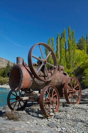 abandon;abandoned;automobiles;broken-down;broken_down;castaway;character;derelict;dereliction;desolate;desolation;destruction;discarded;engine;forgotten;gold-mining;goldmining;goldrush;heritage;historic;historic-place;historic-places;historical;historical-place;historical-places;history;machine;machinery;miners;N.Z.;neglect;neglected;New-Zealand;NZ;old;old-fashioned;old_fashioned;Otago;Queenstown;relic;relics;river;rivers;ruin;ruins;run-down;rust;rusted;rustic;rusting;rusty;S.I.;Shotover;Shotover-River;SI;South-Is;South-Is.;South-Island;Southern-Lakes;Southern-Lakes-District;Southern-Lakes-Region;steam-engine;steam-engines;Sth-Is;traction-engine;traction-engines;tradition;traditional;vehicle;vehicles;vintage;wheel;wheels;wreck;wrecks