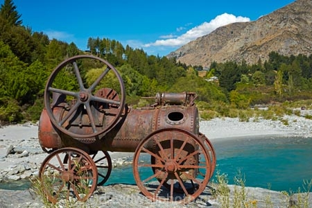 abandon;abandoned;automobiles;broken-down;broken_down;castaway;character;derelict;dereliction;desolate;desolation;destruction;discarded;engine;forgotten;gold-mining;goldmining;goldrush;heritage;historic;historic-place;historic-places;historical;historical-place;historical-places;history;machine;machinery;miners;N.Z.;neglect;neglected;New-Zealand;NZ;old;old-fashioned;old_fashioned;Otago;Queenstown;relic;relics;river;rivers;ruin;ruins;run-down;rust;rusted;rustic;rusting;rusty;S.I.;Shotover;Shotover-River;SI;South-Is;South-Is.;South-Island;Southern-Lakes;Southern-Lakes-District;Southern-Lakes-Region;steam-engine;steam-engines;Sth-Is;traction-engine;traction-engines;tradition;traditional;vehicle;vehicles;vintage;wheel;wheels;wreck;wrecks