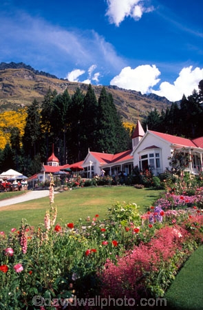 holiday;holidays;vacation;vacations;queenstown;lake-wakatipu;wakatipu;new-zealand;scene;scenes;tourism;farm-house;farmsted;ranch;walter-peak-station;walter-peak;flowers;pink;flower;restaurant;restaurants;cafe;cafes