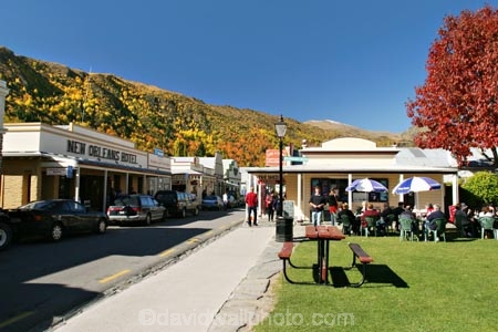 al-fresco;alfresco;Arrowtown;autumn;buckingham-street;cafe;cafes;central-otago;eat;eating;fall;footpath;footpaths;Historic;historical;New-Zealand;otago;people;picnic;picnics;Queenstown;road;roads;season;seasonal;seasons;shop;shops;sidewalk;sidewalks;South-Island;street;streets;sun-sunny;tourism;Village-Green;village-greens