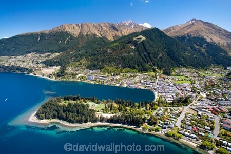 aerial;aerial-photo;aerial-photography;aerial-photos;aerial-view;aerial-views;aerials;alpine;altitude;bush-line;bush-lines;bush_line;bush_lines;bushline;bushlines;high-altitude;holiday;holidaying;holidays;lake;Lake-Wakatipu;lakes;mount;mountain;mountain-peak;mountainous;mountains;mountainside;mt;mt.;N.Z.;New-Zealand;NZ;Otago;peak;peaks;Queenstown;Queenstown-Bay;Queenstown-Gardens;Queenstown-Peninsula;range;ranges;S.I.;SI;snow-line;snow-lines;snow_line;snow_lines;snowline;snowlines;South-Is.;South-Island;Southern-Lakes;Southern-Lakes-District;Southern-Lakes-Region;summit;summits;tourism;tourist;travel;traveling;travelling;tree-line;tree-lines;tree_line;tree_lines;treeline;treelines;vacation;vacationing;vacations;water