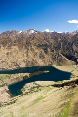 aerial;aerial-photo;aerial-photography;aerial-photos;aerial-view;aerial-views;aerials;agricultural;agriculture;alpine;altitude;country;countryside;crop;crops;farm;farming;farmland;farms;field;fields;high-altitude;horticulture;lake;lakes;meadow;meadows;Moke-Lake;mount;mountain;mountain-peak;mountainous;mountains;mountainside;mt;mt.;N.Z.;New-Zealand;NZ;Otago;paddock;paddocks;pasture;pastures;peak;peaks;Queenstown;range;ranges;rural;S.I.;SI;South-Is.;South-Island;Southern-Lakes;Southern-Lakes-District;Southern-Lakes-Region;summit;summits;Twenty-Five-Mile-Range;water;Williamsons-Spur;Williamsons-Spur