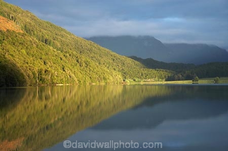 calm;Dart-Valley;Diamond-Lake;Glenorchy;N.Z.;New-Zealand;NZ;Otago;Paradise;placid;Queenstown-Region;quiet;reflection;reflections;S.I.;serene;SI;smooth;South-Is.;South-Island;Southern-Lakes-District;Southern-Lakes-Region;still;tranquil;water