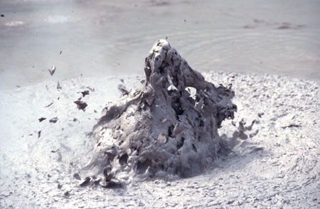 hot;thermal;geothermal;activity;volcanic;muddy;bubble;bubbles;vent;steam