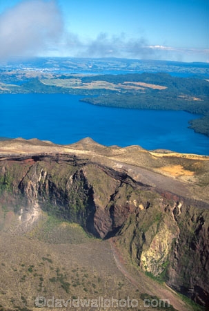 extinct-volcano;Ngati-Rangitihi;Maori;dormant;extinct;remote;sacred;tranquility;views;natural;wilderness;sleeping-giant;myth;legends;inert;crater;scoria