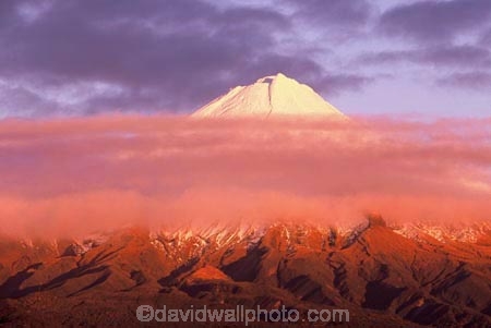 snow;winter;ice;volcano;volcanoes;mountain;mountains;snowline;snow_line;snow-line;sunrise;dawn;cloud;clouds