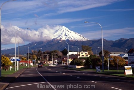 snow;winter;ice;volcano;volcanoes;mountain;mountains;snowline;snow_line;snow-line;cloud;clouds;Mount-Taranaki;Mount-Egmont;taranaki;egmont;mt-taranaki;mt-egmont;mt.-taranaki;mt.-egmont;new-zealand;road;roads;transport;travel;centre-line;middle-line;new-plymouth;city;cities;street;streets
