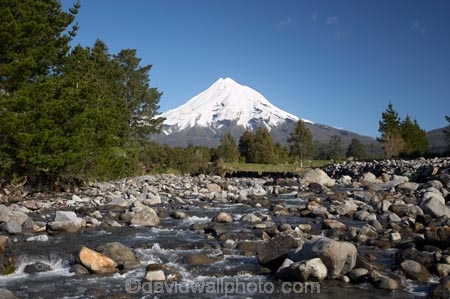 brook;brooks;creek;creeks;Egmont-N.P.;Egmont-National-Park;Egmont-NP;flow;Mount-Egmont;Mount-Taranaki;Mount-Taranaki-Egmont;Mountain;mountainous;mountains;mt;Mt-Egmont;Mt-Taranaki;Mt-Taranaki-Egmont;mt.;Mt.-Egmont;Mt.-Taranaki;Mt.-Taranaki-Egmont;N.I.;N.Z.;New-Zealand;NI;North-Is;North-Is.;North-Island;NZ;river;rivers;season;seasonal;seasons;snow;stream;streams;Taranaki;volcanic;volcano;volcanoes;Waiwhakaiho-River;Waiwhakaiho-Stream;water;wet;winter