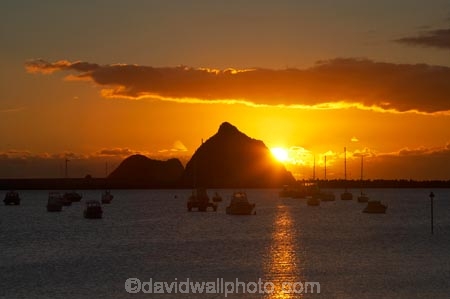 boat;boats;calm;calmness;dusk;evening;fishing-boats;harbor;harbors;harbour;harbours;launch;launches;marina;marinas;mast;masts;Moturoa;N.I.;N.Z.;New-Plymouth;New-Zealand;NI;nightfall;North-Is;North-Is.;North-Island;NZ;orange;peaceful;peacefulness;port;Port-Taranaki;ports;reflection;reflections;sky;still;stillness;Sugar-Loaf-Islands;sunset;sunsets;Taranaki;tranquil;tranquility;twilight;yacht;yachts