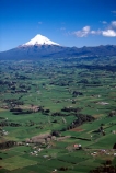 spring;grass;green;paddock;paddocks;field;fields;pasture;pastures;meadow;meadows;agriculture;rural;farm;farms;farmer;farming;farmland;lush;verdant;dairy;snow;mountains;mountain;volcano;volcanoes;taranaki;egmont;mt;mount;mt.;aerials;aerial