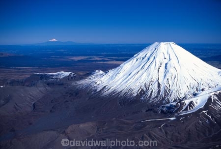 cone;ice;middle-earth;mountain;peak;snow;volcanic;volcano;volcanoes