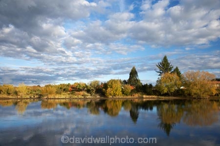 autuminal;autumn;autumn-colour;autumn-colours;autumnal;calm;Central-North-Island;cloud;clouds;cloudy;color;colors;colour;colours;deciduous;fall;leaf;leaves;N.I.;N.Z.;New-Zealand;NI;North-Island;NZ;placid;quiet;reflection;reflections;river;rivers;season;seasonal;seasons;serene;smooth;still;Taupo;tranquil;tree;trees;Waikato-River;water