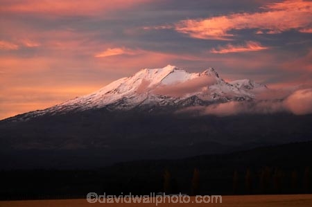 alpine;central-plateau;cloud;clouds;dusk;evening;Mount-Ruapehu;Mountain;mountainous;mountains;mt;Mt-Ruapehu;mt.;Mt.-Ruapehu;N.I.;N.Z.;New-Zealand;NI;nightfall;North-Island;NZ;orange;ruapehu-district;skies;sky;sunset;sunsets;Tongariro-N.P.;Tongariro-National-Park;Tongariro-NP;twilight;volcanic;volcanic-plateau;volcano;volcanoes;World-Heritage-Area;World-Heritage-Areas;World-Heritage-Site;World-Heritage-Sites