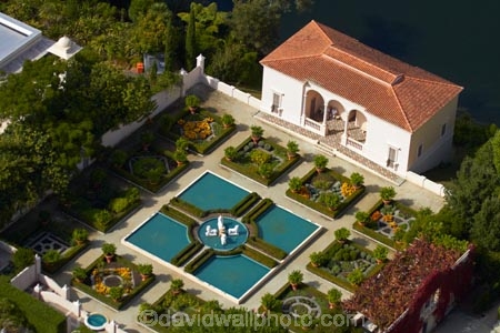 aerial;aerial-image;aerial-images;aerial-photo;aerial-photograph;aerial-photographs;aerial-photography;aerial-photos;aerial-view;aerial-views;aerials;botanic-garden;botanic-gardens;botanical-garden;botanical-gardens;garden;gardens;Hamilton;Hamilton-Garden;Hamilton-Gardens;Italian-Renaissance-Garden;Italian-Renaissance-Gardens;N.Z.;New-Zealand;North-Is;North-Island;Nth-Is;NZ;Paradise-Collection;Paradise-Garden-Collection;pond;ponds;public-garden;public-gardens;river;rivers;Waikato;Waikato-River;water-feature;water-features