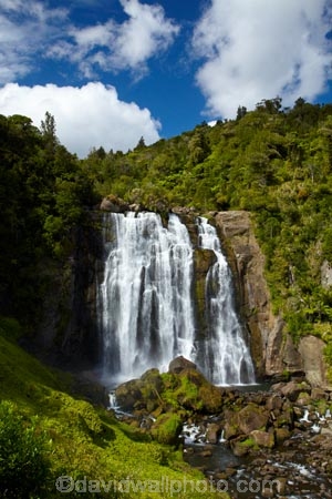 cascade;cascades;fall;falls;Marokopa-Fall;Marokopa-Falls;Marokopa-River;N.Z.;natural;nature;New-Zealand;North-Is;North-Island;Nth-Is;NZ;scene;scenic;Waikato;Waikato-Region;Waitomo-District;water;water-fall;water-falls;waterfall;waterfalls;wet