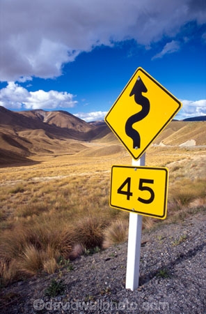 sign;road-sign;speed-sign;curvy;windy-road;curvy-road;warning-sign;yellow;yellow-amp;-black;yellow-and-black