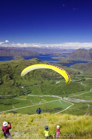 adrenaline;adventure;adventure-tourism;altitude;excite;excitement;extreme;extreme-sport;fly;flyer;flying;free;freedom;lake;lake-wanaka;lakes;launch;n.z.;new-zealand;nz;paraglide;paraglider;paragliders;paragliding;parapont;paraponter;paraponters;paraponting;paraponts;parasail;parasailer;parasailers;parasailing;parasails;recreation;skies;sky;south-island;sport;sports;take-off;take_off;takeoff;treble-cone;view;wanaka;yellow