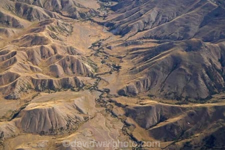 aerial;aerial-photo;aerial-photography;aerial-photos;aerials;agricultural;agriculture;barren;contours;country;countryside;dry;erroded;farm;farming;farmland;farms;High-Country;highland;highlands;hills;hilly;Lindis-Pass;N.Z.;New-Zealand;NZ;Otago;rough;rugged;rural;South-Island;topography;wild;wilderness