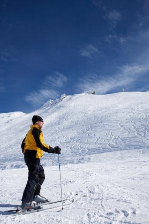 alpine-resort;alpine-resorts;alpne;alps;cold;freeze;freezing;mountain;mountains;N.Z.;New-Zealand;NZ;Otago;resort;S.I.;season;seasonal;seasons;SI;ski;ski-field;ski-fields;ski-resort;ski-resorts;skier;skiers;skifield;skifields;skiing;slope;slopes;snow;snowy;South-Is.;South-Island;Southern-Lakes-District;Southern-Lakes-Region;Treble-Cone-Ski-Area;Treble-Cone-Ski-Field;Wanaka;white;winter;winter-resort;winter-resorts;winter-sport;winter-sports;wintery