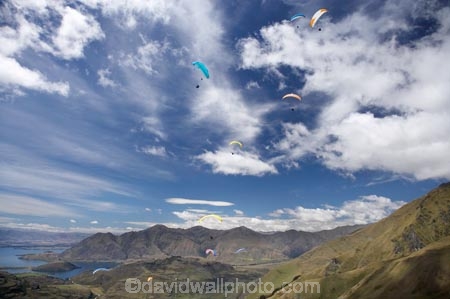 adrenaline;adventure;adventure-tourism;altitude;cloud;clouds;excite;excitement;extreme;extreme-sport;fly;flyer;flying;free;freedom;Lake-Wanaka;N.Z.;New-Zealand;NZ;Otago;paraglide;paraglider;paragliders;paragliding;parapont;paraponter;paraponters;paraponting;paraponts;parasail;parasailer;parasailers;parasailing;parasails;recreation;S.I.;SI;skies;sky;soar;soaring;South-Island;sport;sports;view;Wanaka
