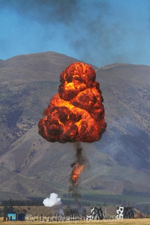 air-display;air-displays;air-show;air-shows;airshow;airshows;blow-up;blow_up;blowup;bomb;bombing;bombs;combat;danger;dangerous;demonstration;display;displays;event;events;explode;explosion;explosions;explosive;fire;fireball;fireballs;fires;flame;flames;hot;military;muchroom-clouds;mushroom-cloud;N.Z.;New-Zealand;NZ;Otago;S.I.;SI;smoke;South-Is;South-Is.;South-Island;Sth-Is;Wanaka;war;Warbirds-over-Wanaka;wars