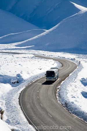 s-bend;s-curve;alpine;alpine-pass;alpine-passes;bend;bends;bus;buses;Central-Otago;coach;coaches;cold;corner;corners;driving;freeze;freezing;highway;highways;Lindis-Pass;Lindis-Pass-Scenic-Reserve;N.Z.;New-Zealand;North-Otago;NZ;open-road;open-roads;Otago;road;road-trip;roads;s-bend;s-curve;S.I.;season;seasonal;seasons;SI;snow;snowy;South-Island;tour-bus;tour-buses;tour-coach;tour-coaches;touring;tourism;tourist;tourist-bus;tourist-buses;tourist-coach;tourist-coaches;tourists;transport;transportation;travel;traveling;travelling;trip;white;winter;wintery