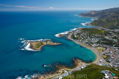 aerial;aerial-image;aerial-images;aerial-photo;aerial-photograph;aerial-photographs;aerial-photography;aerial-photos;aerial-view;aerial-views;aerials;bay;bays;coast;coastal;coastline;coastlines;coasts;Cook-Strait;island;Island-Bay;Island-Bay-suburb;islands;N.I.;N.Z.;New-Zealand;NI;North-Is;North-Island;NZ;sea;seas;shore;shoreline;shorelines;shores;Tapu-Te-Ranga-Is;Tapu-Te-Ranga-Island;The-Esplanade;water;Wellington