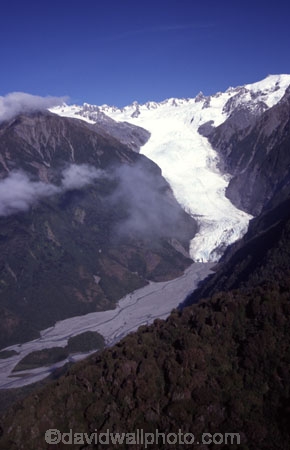 aerials;alpine;alps;glacial;glacier;glaciers;ice;ice-river;main-divide;moraine;mountain;mountains;river-of-ice;rock;rocks;scenic;snow;southern;southern-alps;white