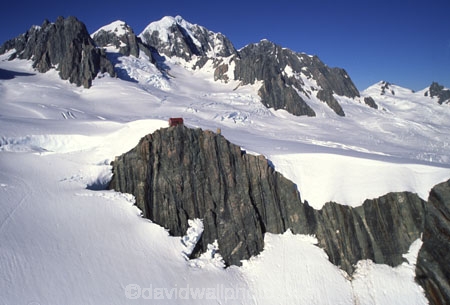 alpine;alps;altitude;amazing;earth;fellowship;glacier;ice;ice-river;lord;lord-of-the-rings;main-divide;middle;middle-earth;mountain;mountaineous;mountains;mystical;of;rings;river-of-ice;rock;snow;southern;southern-alps;the;white