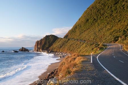 17-Mile-Bluff;beach;beaches;coast;coastal;coastline;coastlines;coasts;driving;highway;highways;N.Z.;New-Zealand;NZ;ocean;oceans;open-road;open-roads;road;road-trip;roads;S.I.;sand;sandy;sea;seas;Seventeen-Mile-Bluff;shore;shoreline;shorelines;shores;SI;South-Island;State-Highway-6;State-Highway-Six;surf;Tasman-Sea;transport;transportation;travel;traveling;travelling;trip;water;wave;waves;West-Coast;Westland