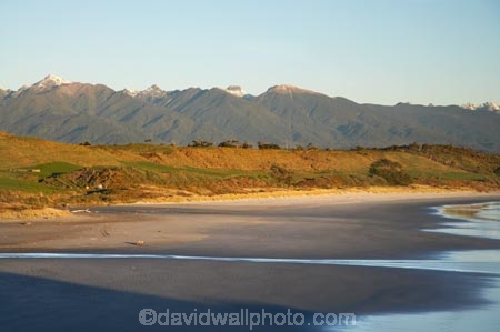 Beach;beaches;Buller-District;Buller-Region;Cape-Foulwind;Cape-Foulwind-Walkway;coast;coastal;coastline;coastlines;coasts;foreshore;N.Z.;New-Zealand;NZ;ocean;Paparoa-Range;S.I.;sea;shore;shoreline;shorelines;shores;SI;South-Is;South-Island;Tasman-Sea;Tauranga-Bay;water;West-Coast;Westland