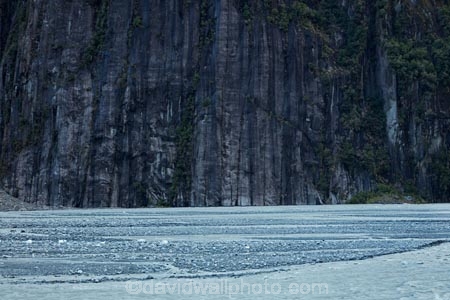 bluff;bluffs;cliff;cliffs;Fox-Glacier;Fox-River;glacial-river;glacial-rivers;N.Z.;New-Zealand;NZ;river;rivers;S.I.;SI;South-Is;South-Island;Sth-Is;West-Coast;Westland