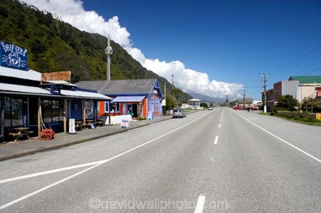 Cafe;cafes;centre-line;centre-lines;centre_line;centre_lines;centreline;centrelines;driving;Granity;New-Zealand;road;road-trip;roads;south-island;straight;transport;transportation;travel;traveling;travelling;trip;West-Coast;westland